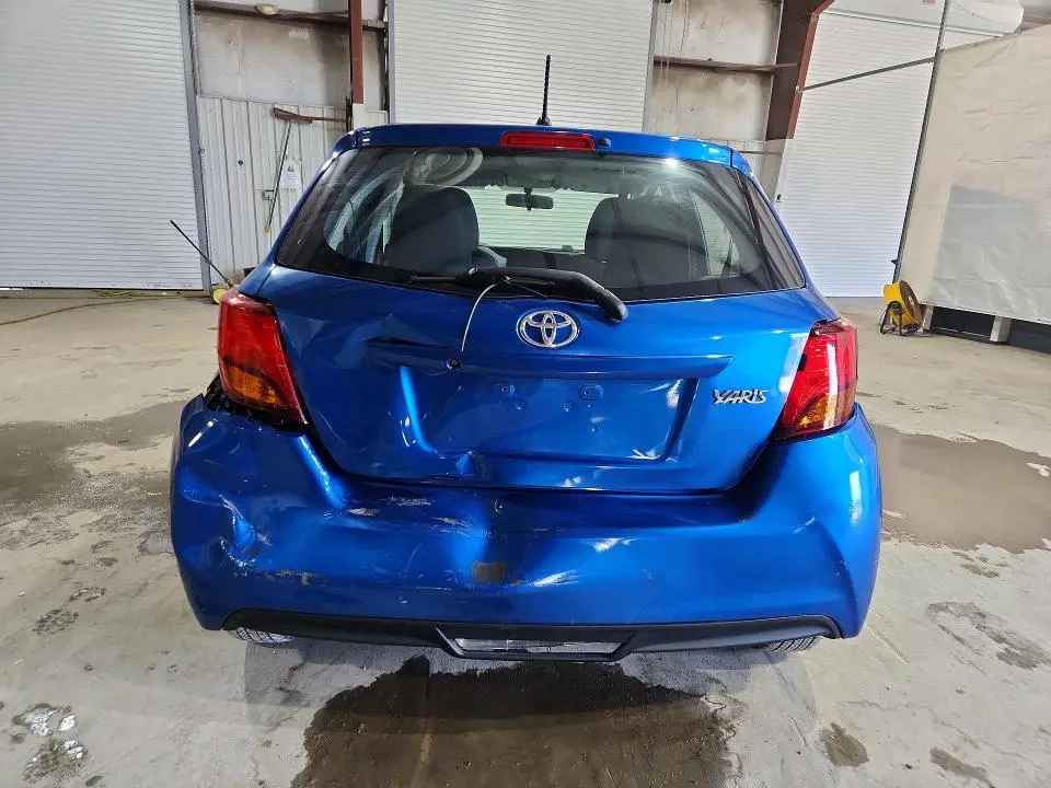 2015 TOYOTA YARIS 5-DOOR L  