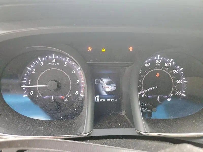 2016 TOYOTA AVALON XLE  