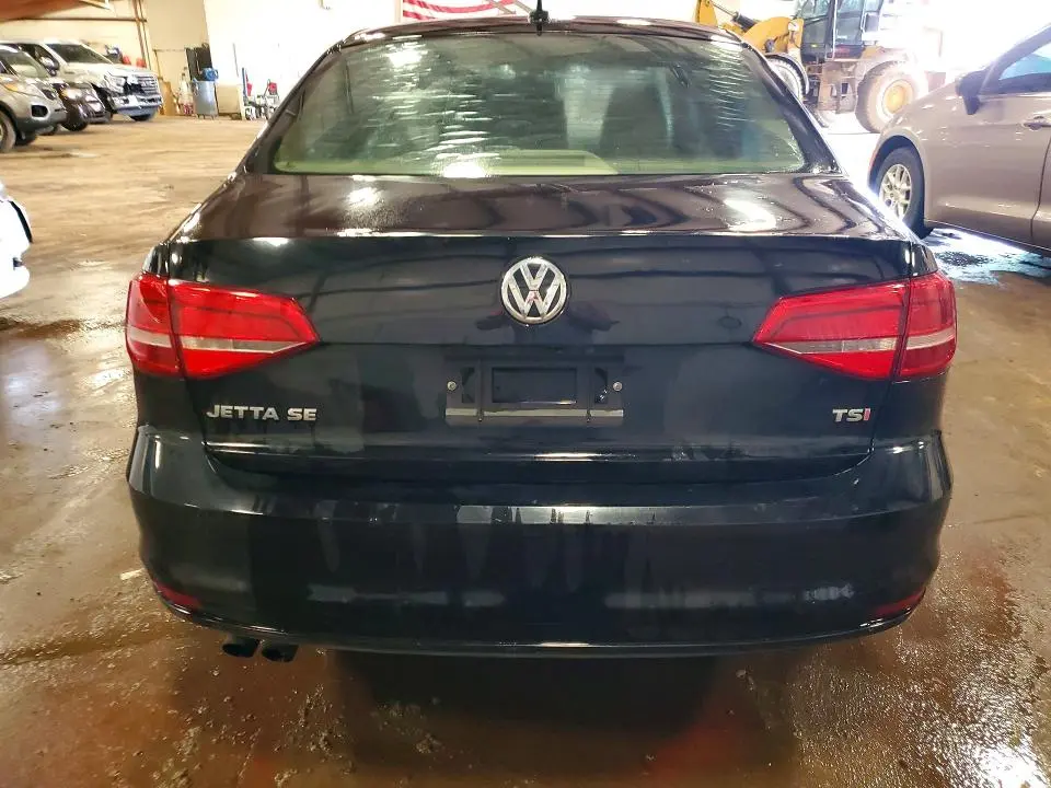 2015 VOLKSWAGEN JETTA SE  