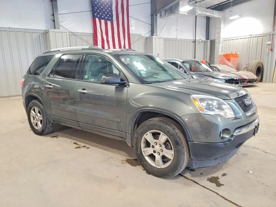 2011 GMC ACADIA SLE  