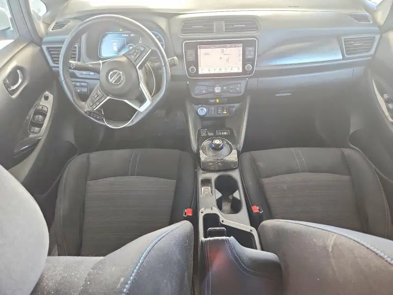 2022 NISSAN LEAF SV PLUS  