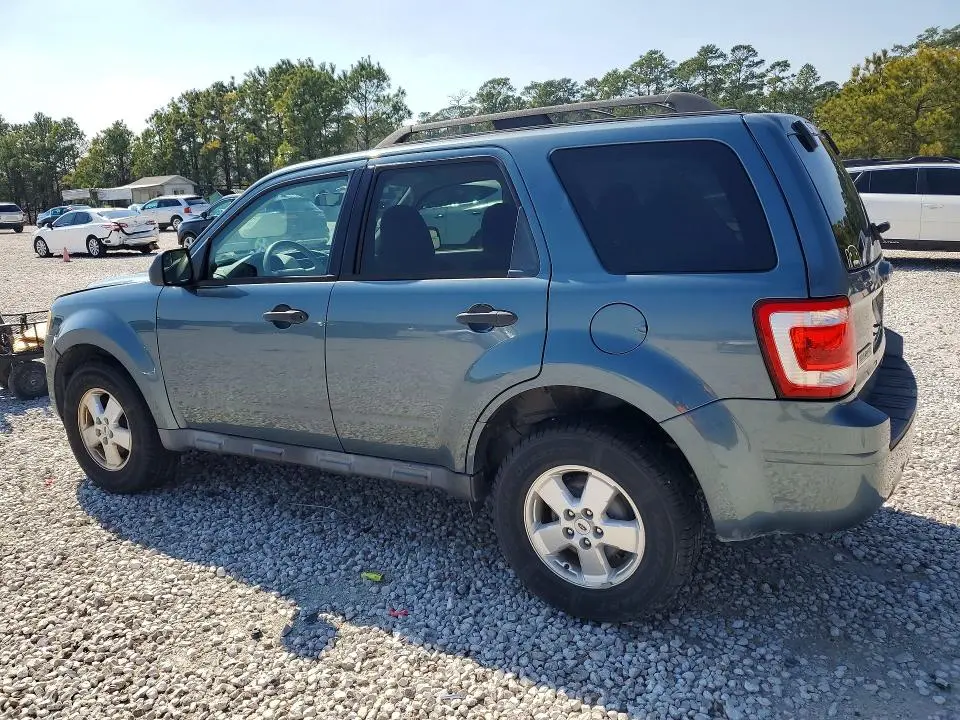 2011 FORD ESCAPE XLS  