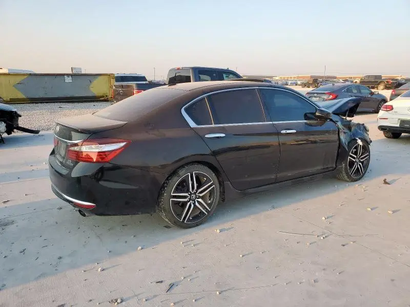 2017 HONDA ACCORD TOURING  