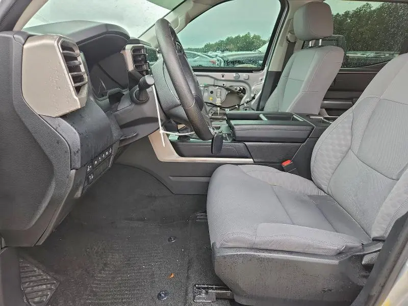 2023 TOYOTA TUNDRA CREWMAX SR  