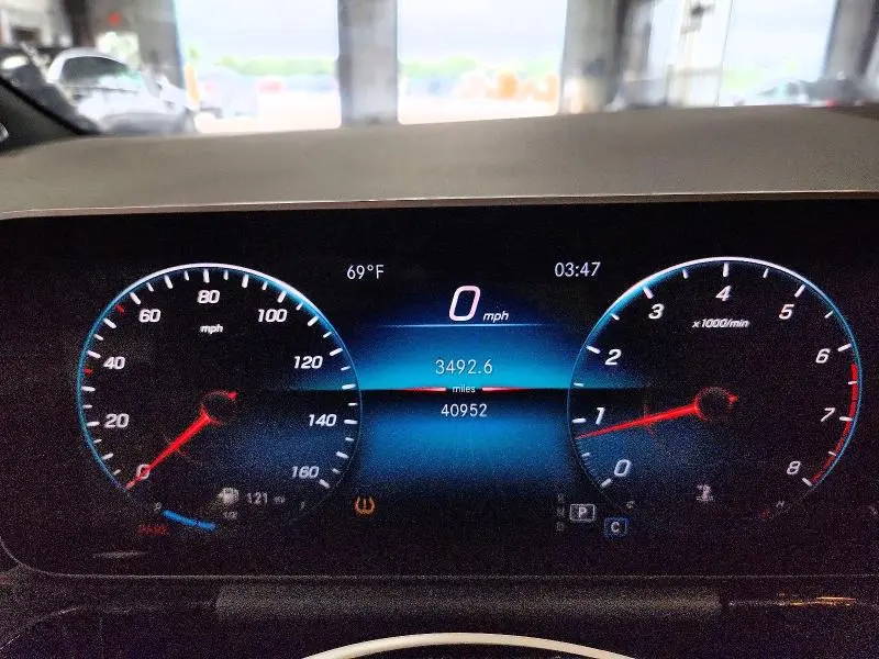 2021 MERCEDES-BENZ GLA 250 4MATIC  