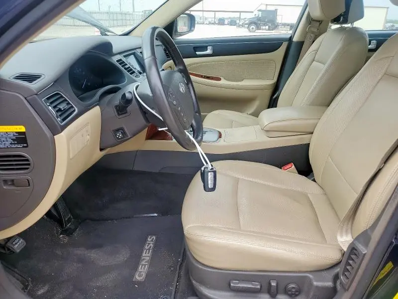 2013 HYUNDAI GENESIS 3.8L  