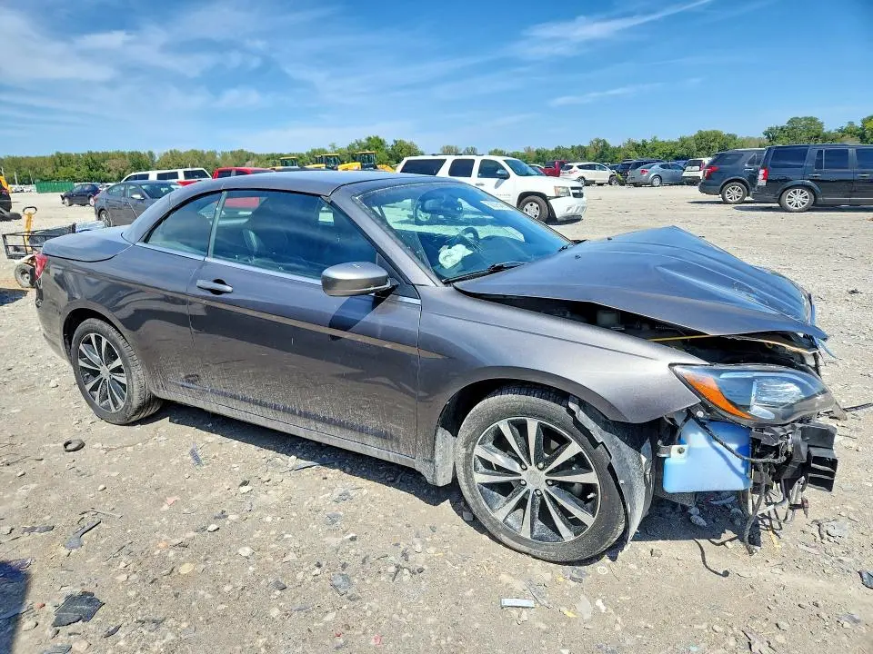 2012 CHRYSLER 200 S  