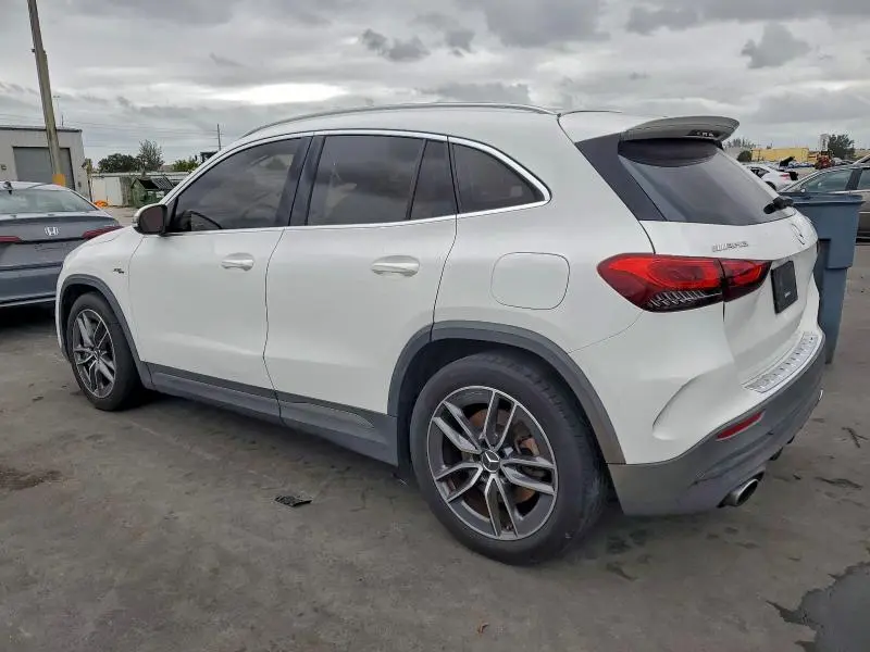 2021 MERCEDES-BENZ GLA 35 AMG  