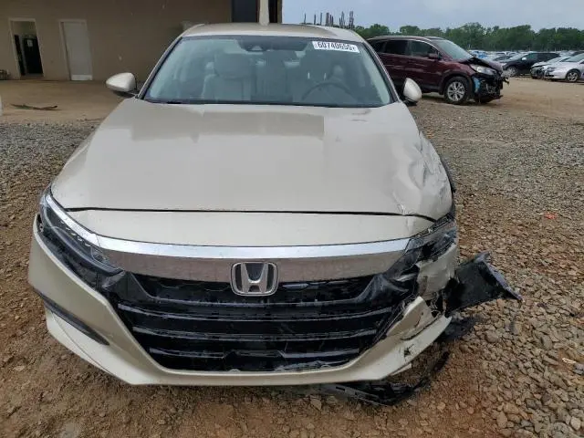 2019 HONDA ACCORD LX  