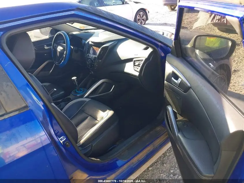 2013 HYUNDAI VELOSTER TURBO W/BLACK