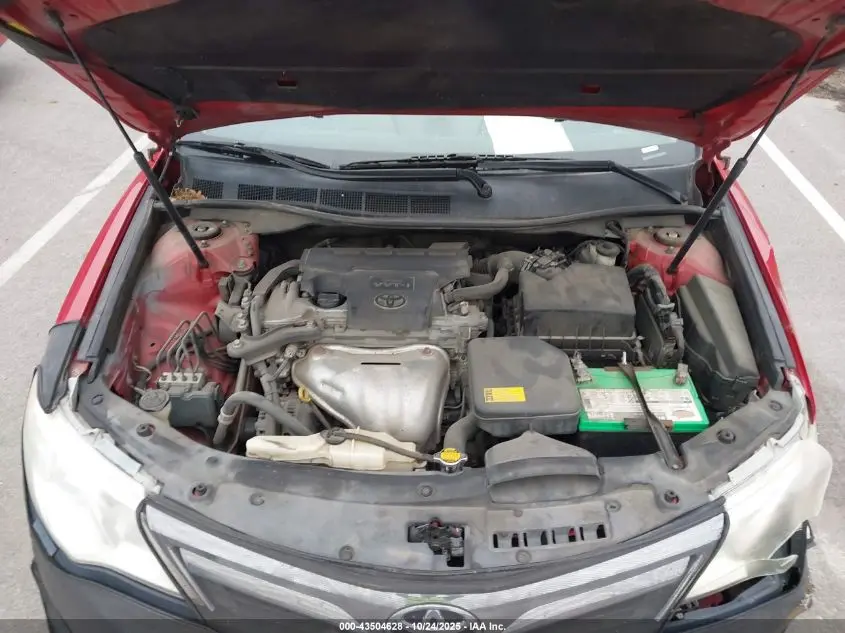 2014 TOYOTA CAMRY LE