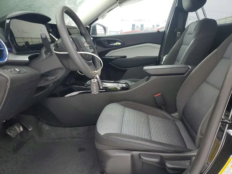 2025 CHEVROLET TRAX 1LT  