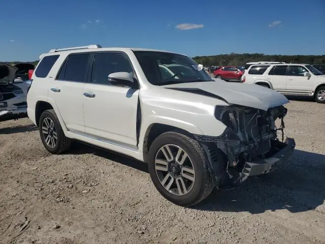 2017 TOYOTA 4RUNNER SR5/SR5 PREMIUM  