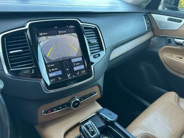2016 VOLVO XC90 T6