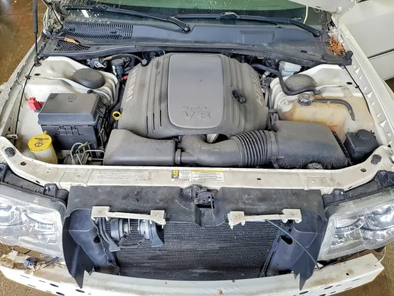 2010 CHRYSLER 300C   