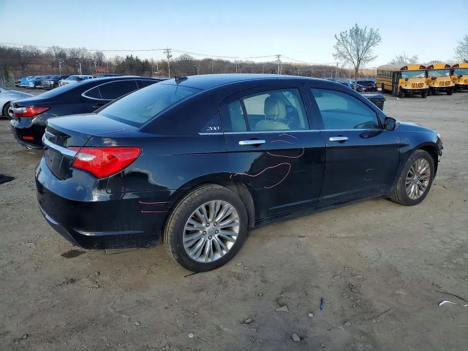 2012 CHRYSLER 200 LIMITED  