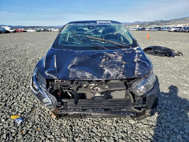 2024 NISSAN VERSA SV  