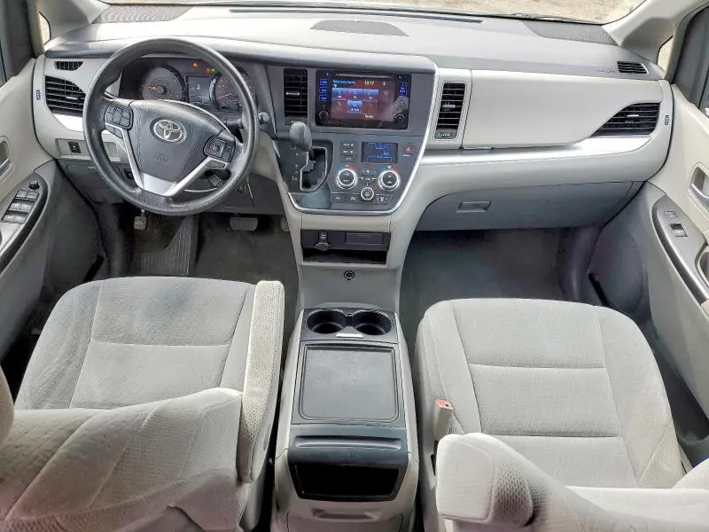 2017 TOYOTA SIENNA LE 7-PASSENGER  