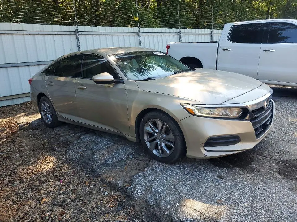 2018 HONDA ACCORD LX  