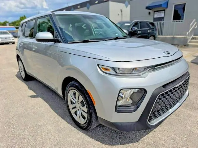 2020 KIA SOUL LX  