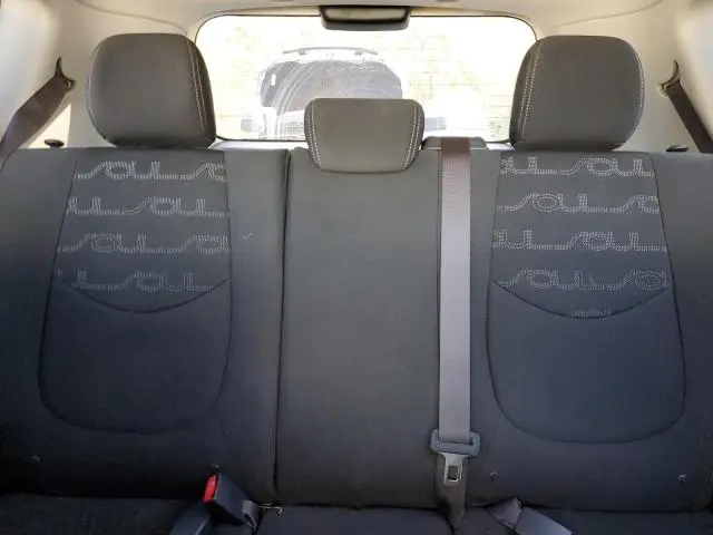 2013 KIA SOUL +  