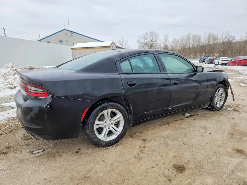 2022 DODGE CHARGER SXT  
