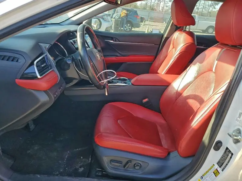 2018 TOYOTA CAMRY XSE  