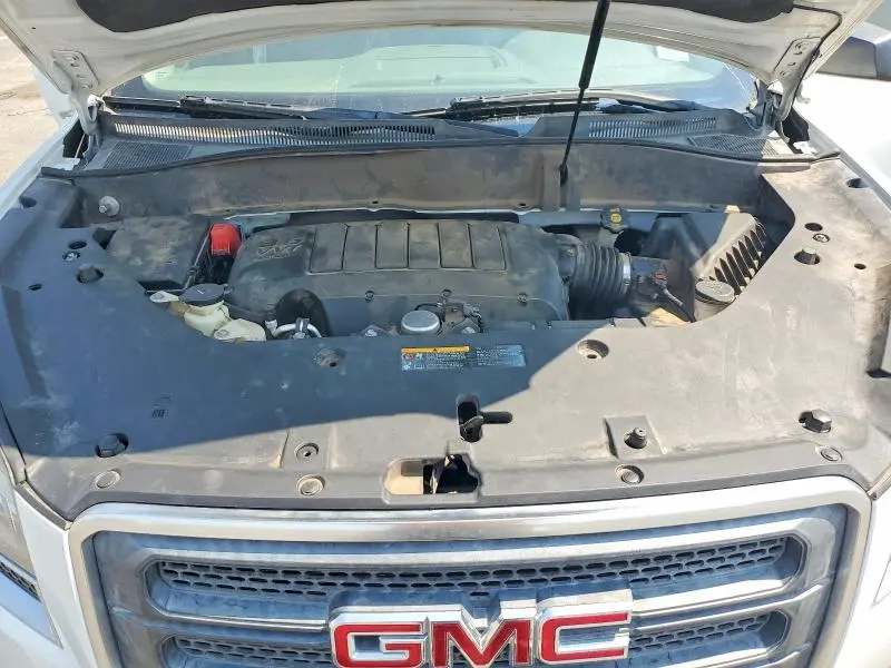 2016 GMC ACADIA SLE  