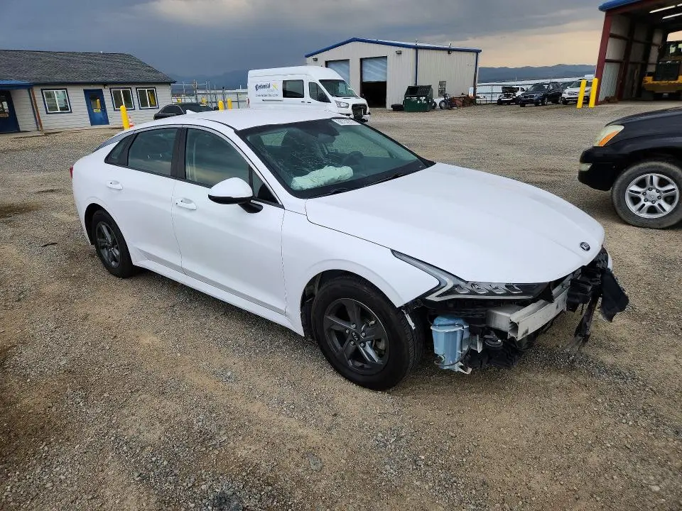 2021 KIA K5 LXS  