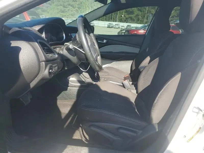 2015 DODGE DART SXT  