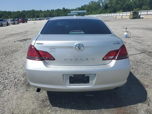 2010 TOYOTA AVALON XL  