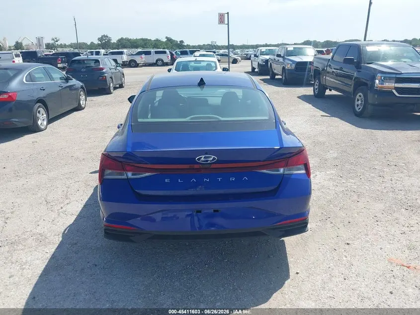 2021 HYUNDAI ELANTRA SE