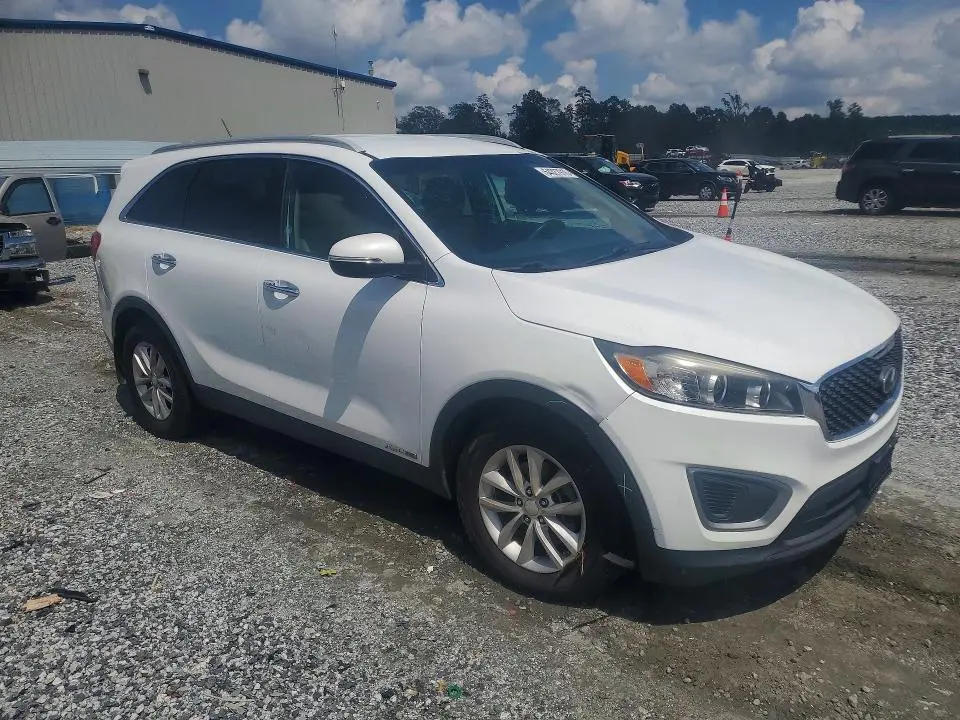 2017 KIA SORENTO LX V6  