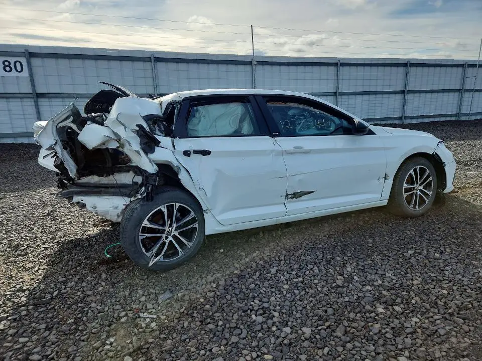 2025 VOLKSWAGEN JETTA SPORT  