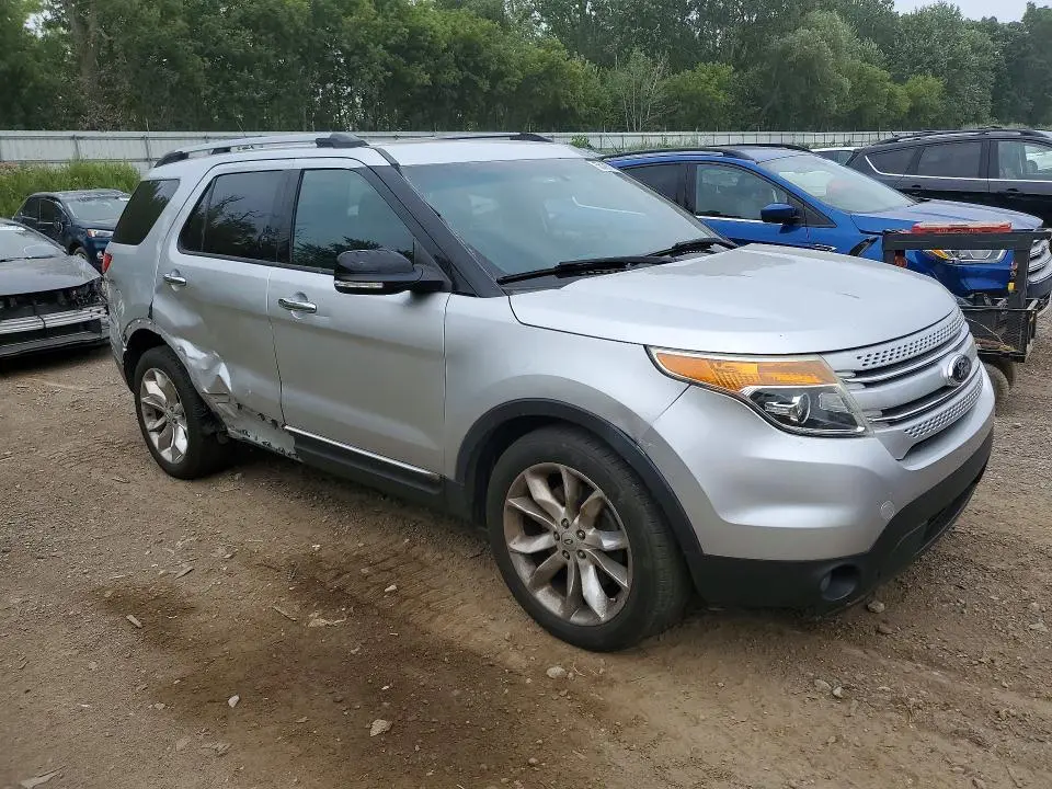 2014 FORD EXPLORER XLT  