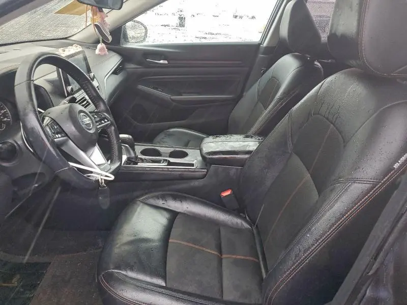 2021 NISSAN ALTIMA SR  