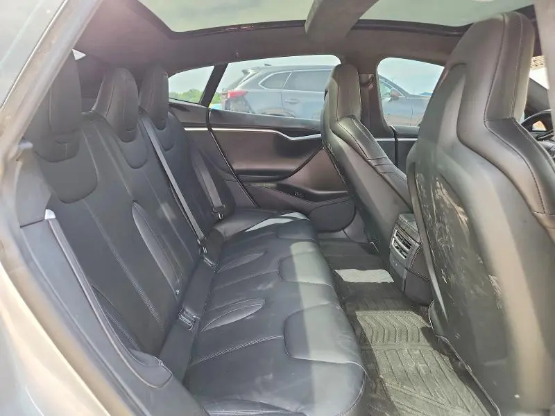 2016 TESLA MODEL S   