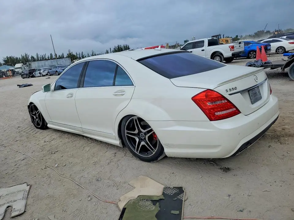 2010 MERCEDES-BENZ S 550  