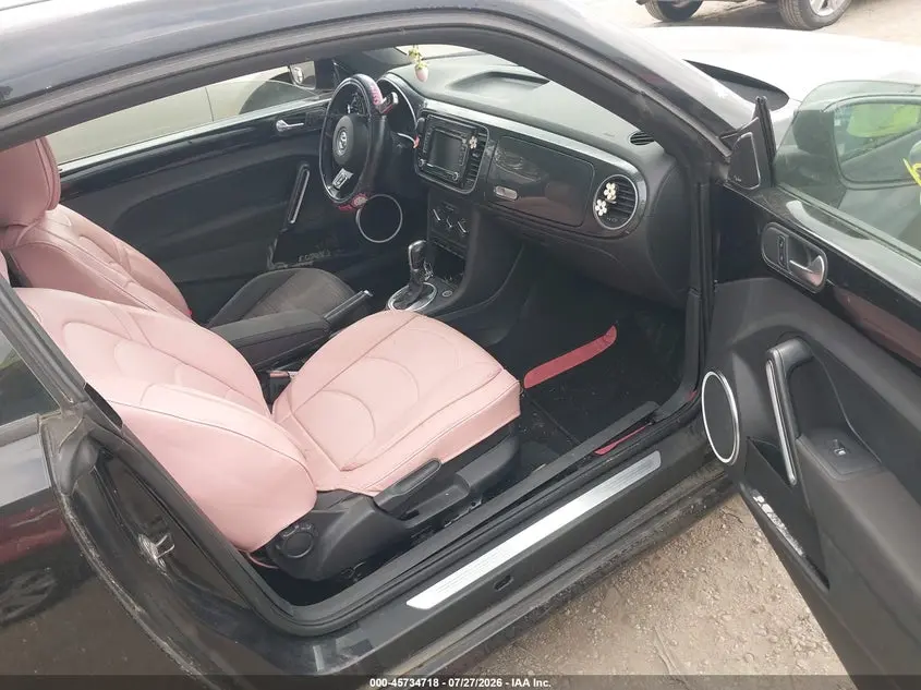 2012 VOLKSWAGEN BEETLE 2.0T TURBO