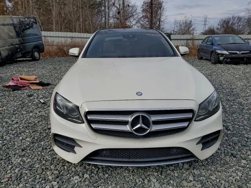 2017 MERCEDES-BENZ E 300  