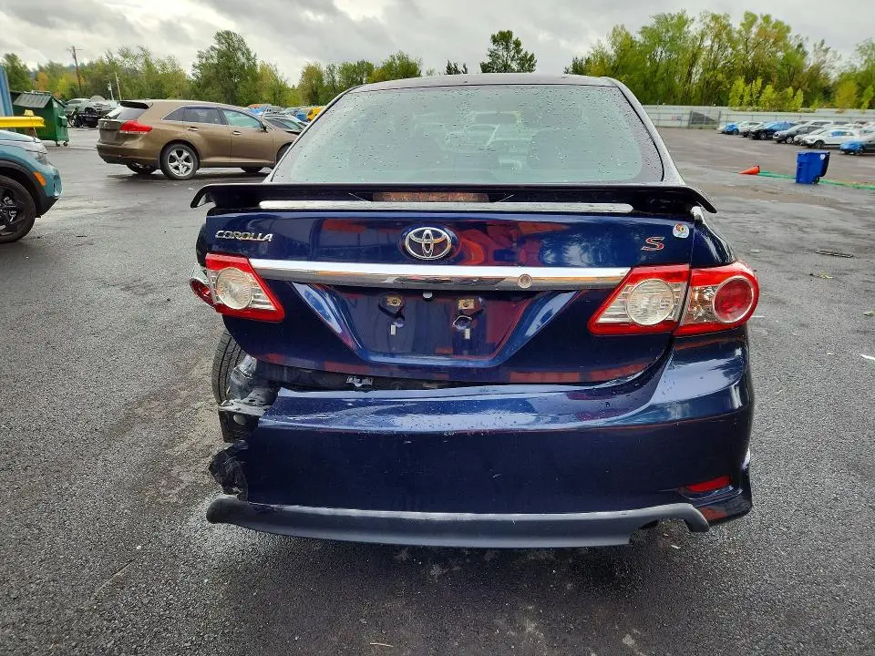 2013 TOYOTA COROLLA S  