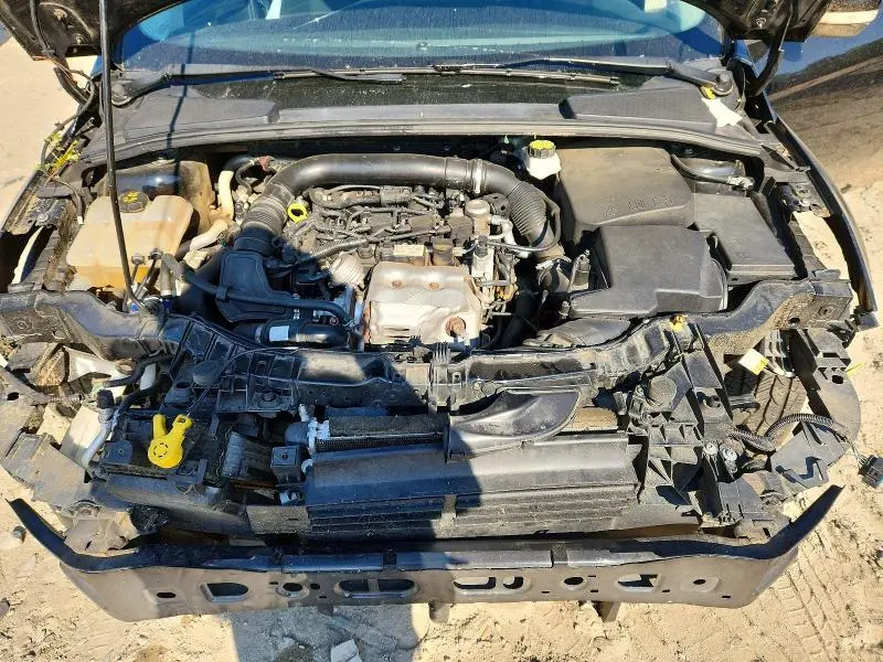 2018 FORD FOCUS SE  