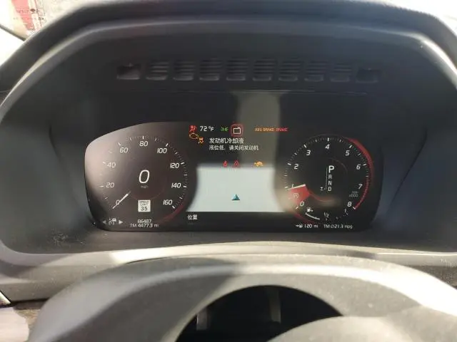 2018 VOLVO XC90 T5  