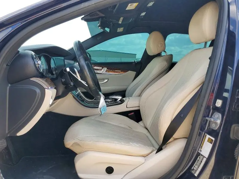 2017 MERCEDES-BENZ E 300 4MATIC  