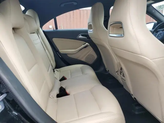 2019 MERCEDES-BENZ CLA 250  