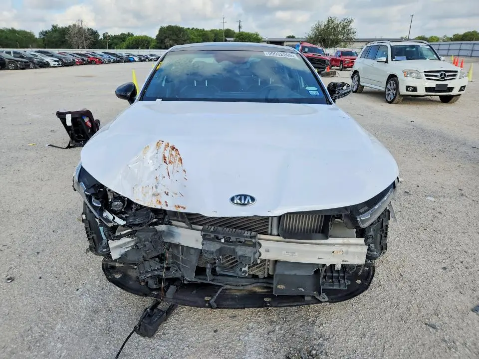 2021 KIA K5 GT LINE  