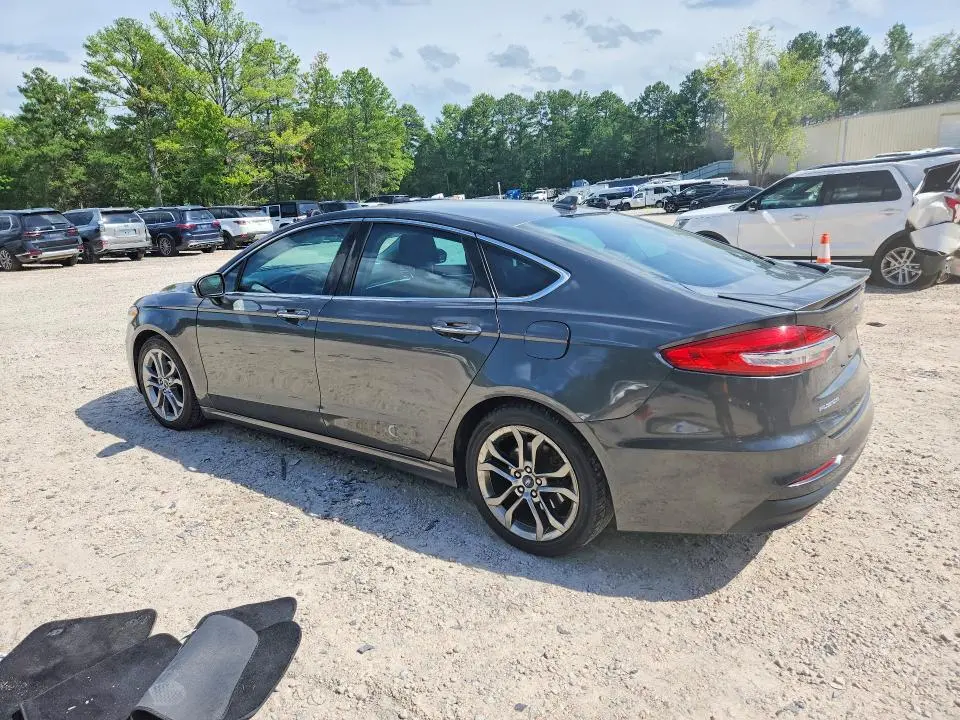 2020 FORD FUSION TITANIUM  