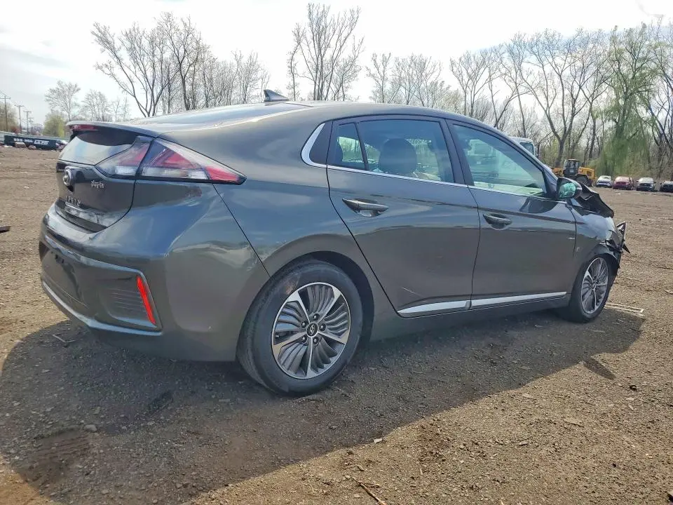 2021 HYUNDAI IONIQ SEL  