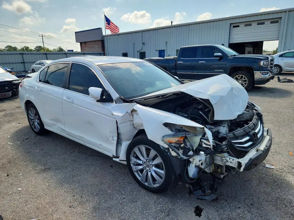 2011 HONDA ACCORD EXL  