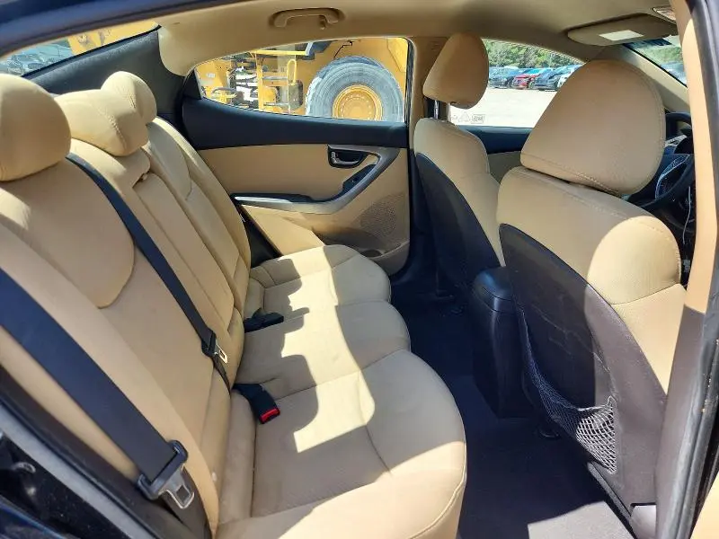 2012 HYUNDAI ELANTRA GLS  